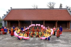 Tỉnh Thái Bình đã xây dựng được gần 300 câu lạc bộ chèo với hơn 8.000 hội viên tham gia. (Ảnh: Thế Duyệt/ TTXVN)