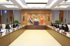 Chủ tịch Quốc hội Trần Thanh Mẫn tiếp Chủ tịch Quốc hội Cuba Esteban Lazo Hernandez. (Ảnh: Văn Điệp/ TTXVN)