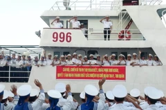 Quang cảnh buổi tiễn. (Ảnh: Nguyên Lý/TTXVN)