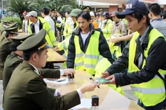 Hơn 98.000 lao động đi làm việc ở nước ngoài trong 11 tháng