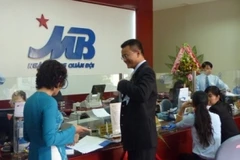 Giao dịch tại MB. (Nguồn: Internet).