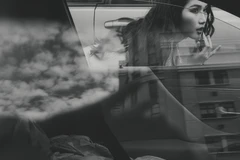 Á hậu Phương Anh ‘khoe’ phong cách thời trang đường phố sành điệu