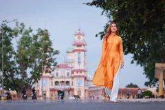 [Photo] Khám phá điểm đến tuyệt đẹp ở Tây Ninh cùng Á hậu Hoàng My