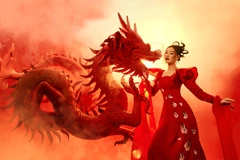 Hoa hậu Khánh Vân đậm chất Á Đông trong bộ ảnh đón Tết Nhâm Dần