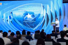 Thượng tướng Lương Tam Quang, Ủy viên Trung ương Đảng, Thứ trưởng Bộ Công an, Chủ tịch Hiệp hội An ninh mạng Quốc gia phát biểu tại sự kiện. (Ảnh: Minh Sơn/Vietnam+)