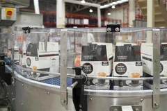 Dây chuyền sản xuất càphê viên nén của Công ty Nestlé Việt Nam. (Ảnh: TTXVN phát)