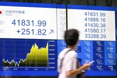 Bảng chỉ số chứng khoán tại Tokyo, Nhật Bản, ngày 10/7/2024. (Ảnh: Kyodo/TTXVN)