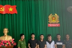 Băng nhóm trộm cắp, tiêu thụ xe máy vừa bị triệt phá. (Ảnh: CA cung cấp)