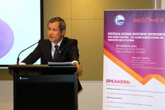 Ông Nguyễn Đăng Thắng - Tổng lãnh sự Việt Nam tại bang New South Wales, bang Nam Australia và bang Queensland - phát biểu tại hội thảo. (Ảnh: Văn Linh/TTXVN)