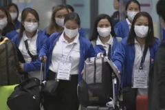 Các lao động giúp việc gia đình người Philippines tới Hàn Quốc làm việc ngày 3/9. (Ảnh: Seoul Metropolitan Government)