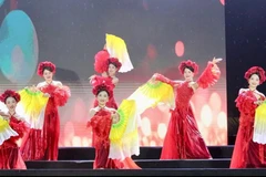 Tiết mục biểu diễn tại chương trình. (Ảnh: Báo Phú Thọ)