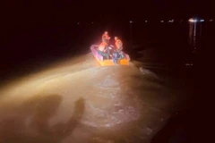 Tìm thấy thi thể người đàn ông bị lật bè mảng xốp khi đi bắt cáy