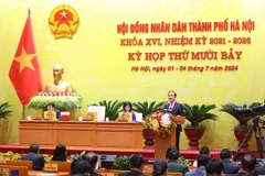 Chủ tịch HĐND Thành phố Hà Nội Nguyễn Ngọc Tuấn phát biểu tại Kỳ họp. (Ảnh: Văn Điệp/TTXVN)