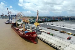 Tàu container cập cảng Hải Phòng. (Ảnh: Tuấn Anh/TTXVN)