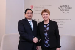 Thủ tướng Phạm Minh Chính gặp Tổng thống Liên bang Thụy Sĩ Viola Amherd