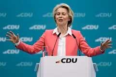 Chủ tịch Ủy ban châu Âu Ursula von der Leyen phát biểu tại một sự kiện ở Berlin, Đức ngày 8/5/2024. (Ảnh: AFP/TTXVN)