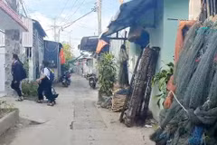 Đường vào khu trọ - nơi cháu T. nghi bị bạo hành. (Nguồn: tuoitre.vn)