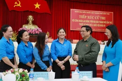 Thủ tướng: Luôn gắn bó, lắng nghe ý kiến, nguyện vọng của cử tri