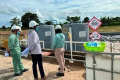 An Giang: Hơn 2.800kg axit sunfuric bị rò rỉ từ bồn chứa ra bên ngoài