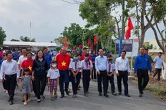 Khánh thành 'Đường cờ Tổ quốc' tại Đền thờ Chủ tịch Hồ Chí Minh