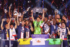 Ligue 1 hạ màn: PSG chia tay nhiều ngôi sao, 4 đội xuống hạng
