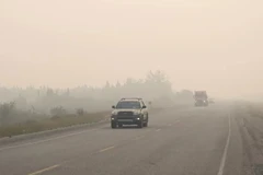 Cháy rừng tại Canada: Toàn bộ cư dân tại Yellowknife phải sơ tán