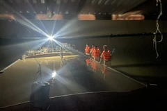 Hải Phòng: Bắt giữ 4 phương tiện bơm hút cát trên biển trái phép