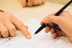 Truy tố hai bị can cố tình làm giả hồ sơ để cầm cố xe ôtô tự lái