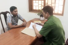 Tạm giữ đối tượng mạo danh công an để lừa đảo chiếm đoạt tài sản