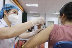 Ngày 26/4: Số ca mắc mới COVID-19 tăng, 123 bệnh nhân phải thở ôxy