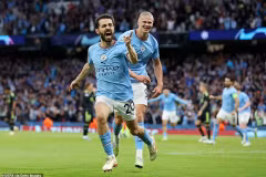 'Hủy diệt' Real Madrid, Man City vào chung kết Champions League