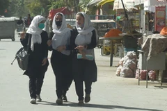 LHQ kêu gọi Afghanistan xem xét lại lệnh cấm nữ giới tiếp cận giáo dục