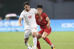 Olympic Việt Nam thua đậm trước Olympic Iran. (Ảnh: Hoàng Linh/TTVH)