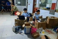 Tây Ninh: Tạm giữ hơn 35.000 sản phẩm điện tử không rõ nguồn gốc