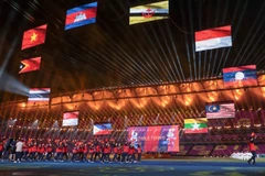 Hình ảnh ấn tượng tại lễ Bế mạc SEA Games 32: Lung linh sắc màu