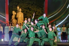 Lắng đọng Chương trình nghệ thuật tri ân chiến sỹ bị địch bắt tù đày