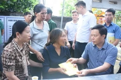 Vụ cháy chung cư mini: Động viên, hỗ trợ các nạn nhân người Thái Bình