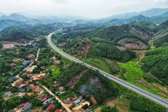 Kết nối các tuyến đường bộ cao tốc, phát huy tối đa hiệu quả đầu tư