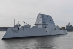 Dự án khu trục hạm tàng hình "siêu đắt, siêu thất bại" của Mỹ