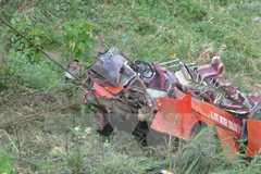 Quảng Nam: Ôtô lao xuống vực, 5 người chết, 4 người bị thương