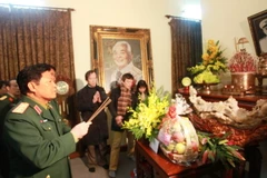 Đoàn Tổng cục Chính trị dâng hương tưởng nhớ các vị Đại tướng 