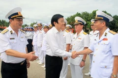 Chủ tịch nước Trương Tấn Sang thăm các đơn vị Hải quân