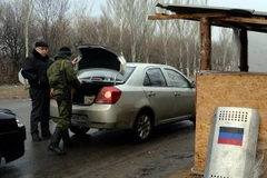 Lãnh đạo Donetsk tuyên bố thiết lập quan hệ với nước láng giềng