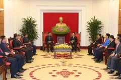 Trưởng Ban Tuyên giáo Trung ương Võ Văn Thưởng tiếp Đoàn đại biểu thanh niên Nhân dân Cách mạng Lào. (Ảnh: Phương Hoa/TTXVN)