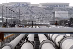 Cơ sở khai thác dầu của Iran trên đảo Khark. (Ảnh: AFP/TTXVN)