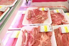 Thịt bò Mỹ tại khu vực bán thịt ở Seoul, Hàn Quốc. (Nguồn: YONHAP/TTXVN)