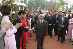 Tổng Bí thư Nguyễn Phú Trọng thăm, chúc Tết Đảng bộ, chính quyền và nhân dân huyện Đông Anh (Hà Nội). (Ảnh: Trí Dũng/TTXVN)