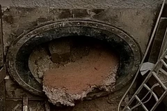 Ống ngầm cuối cùng được kích thành công. (Ảnh: Trần Xuân Tình/Vietnam+)