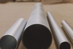 Hai tỉnh Hà Tĩnh và Sverdlov đã bàn phương hướng hợp tác cụ thể trong khai thác, chế biến quặng sắt và titan. (Nguồn: vsmpo.ru)