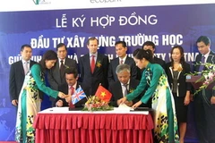 Quang cảnh lễ ký kết. (Ảnh: Minh Nghĩa/Vietnam+)